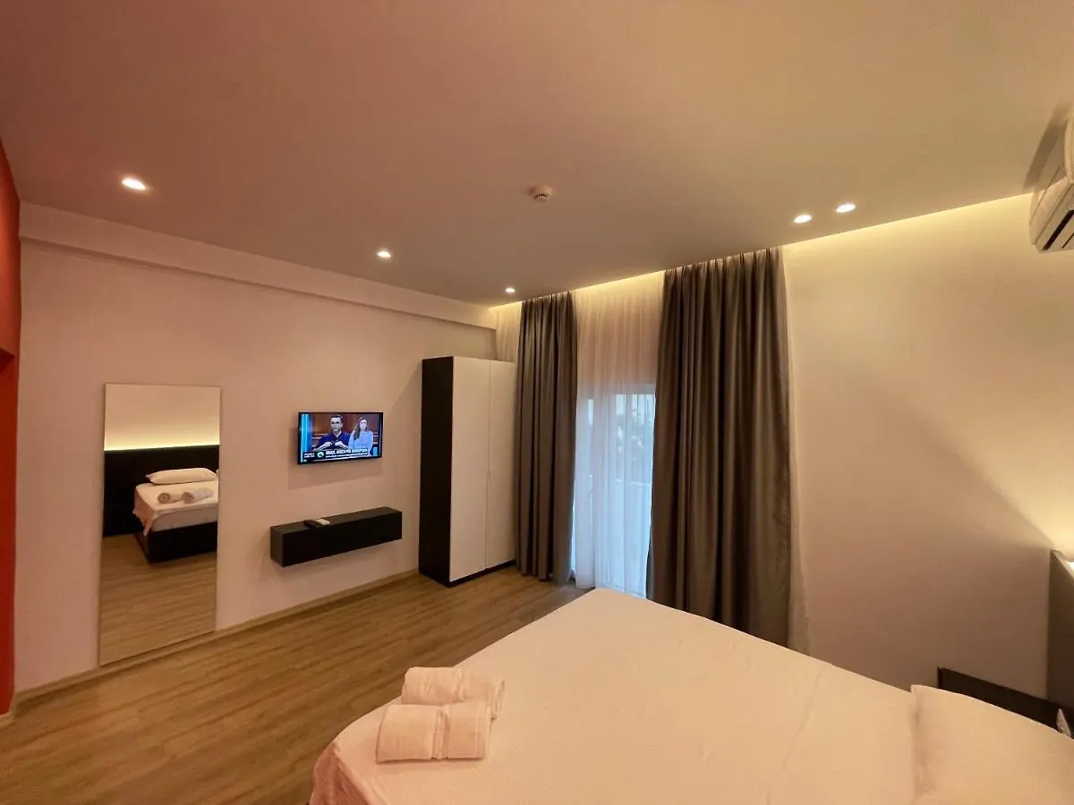 Ladi Rooms Tirana
