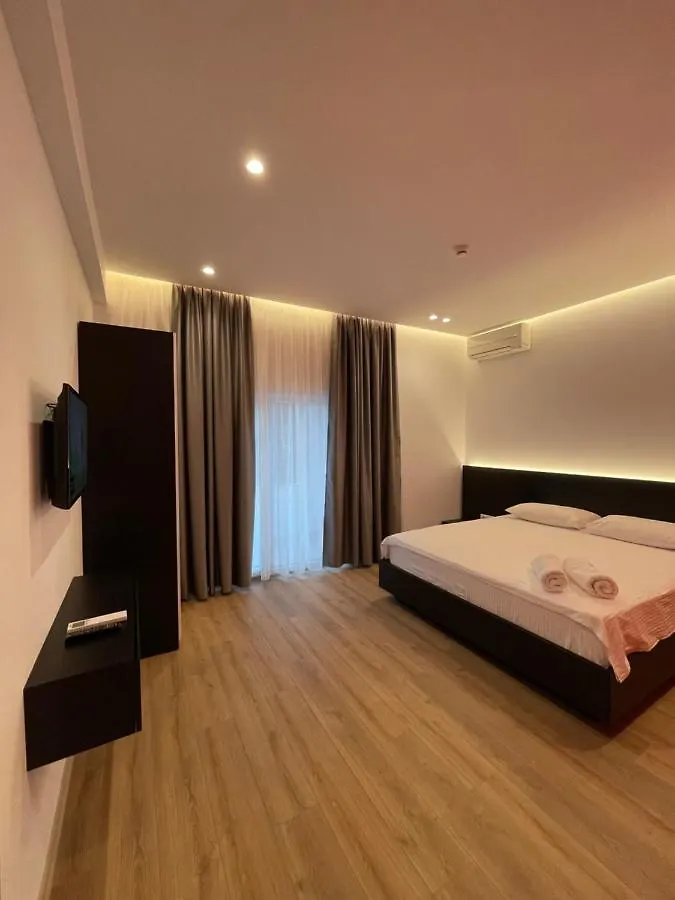 Hotel Ladi Rooms Tirana