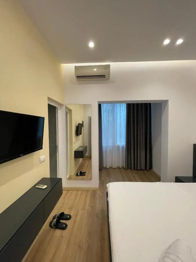 **** Hotel Ladi Rooms Tirana Albânia