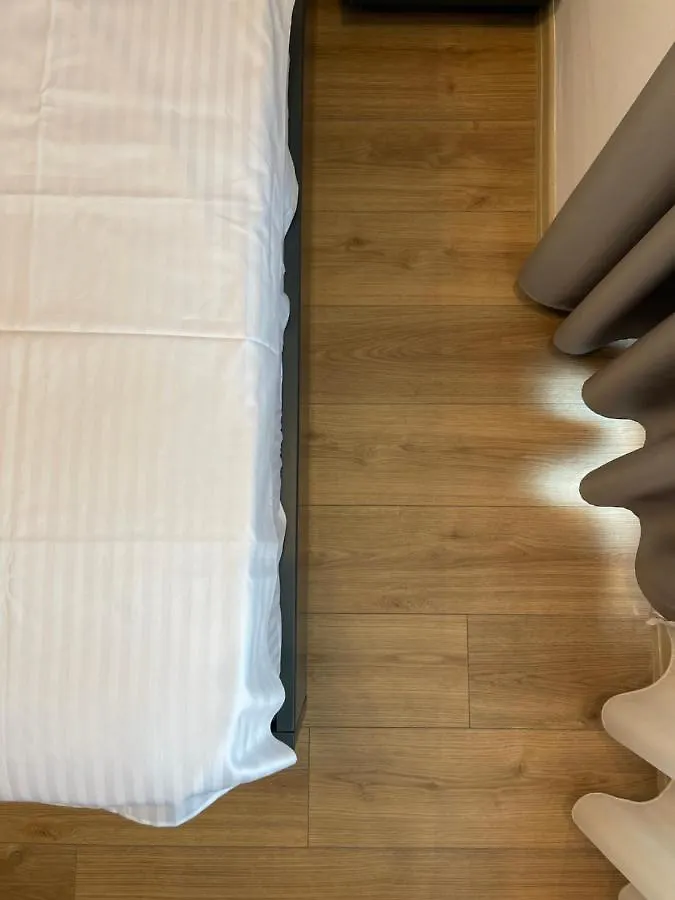 Ladi Rooms Tirana Hotel