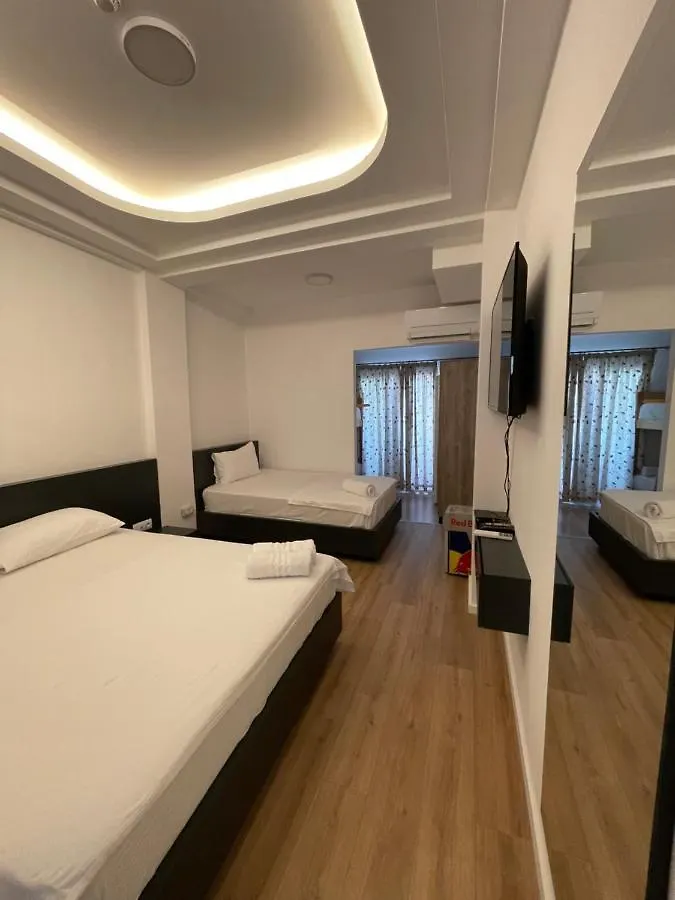 Ladi Rooms Tirana 4*,  Albânia