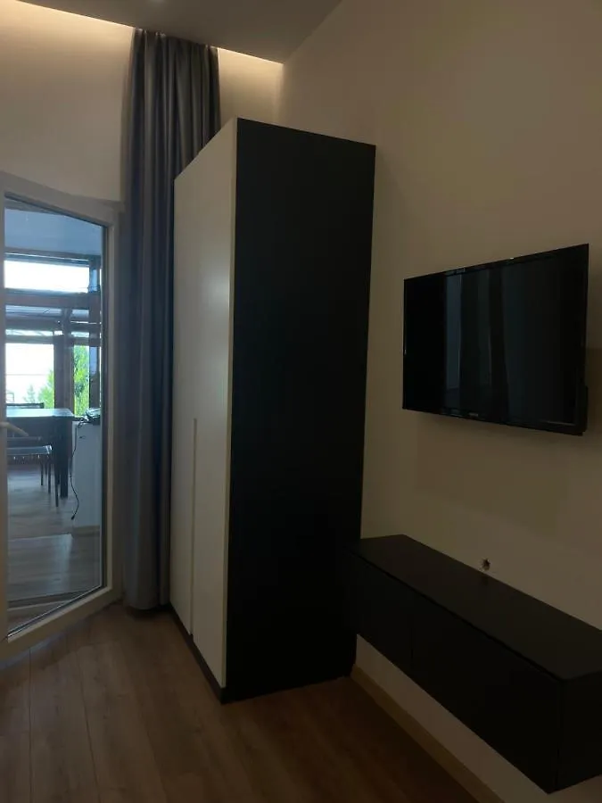 Hotel Ladi Rooms Tirana