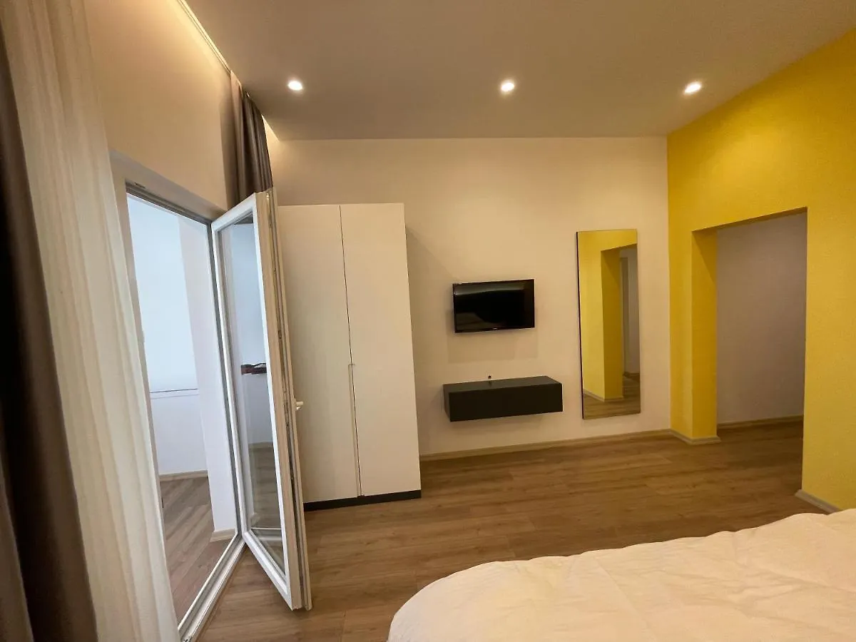 Ladi Rooms Tirana Albanien