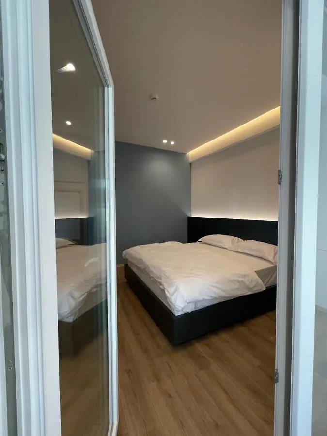 Ladi Rooms Tirana